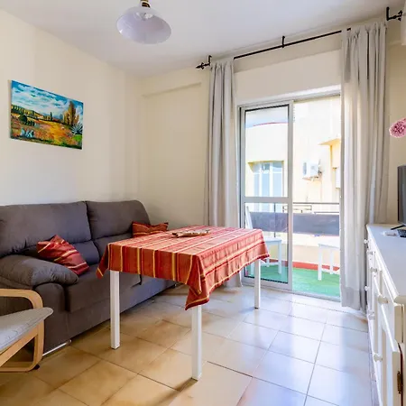 Familiar Maria Auxiliadora Apartment Seville